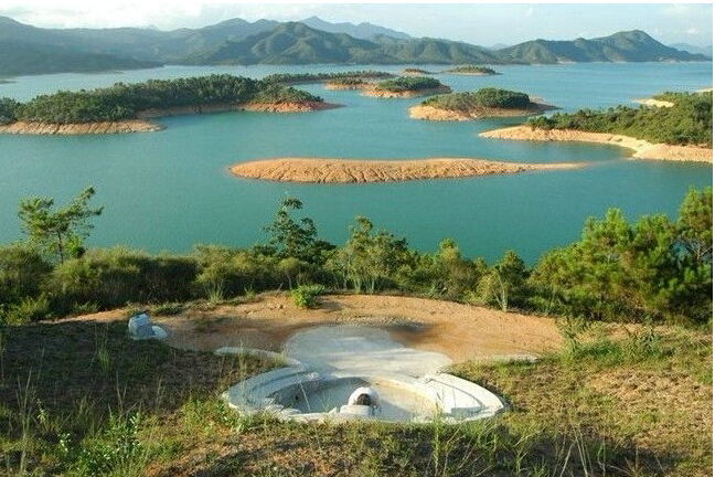 座西向东阴宅风水