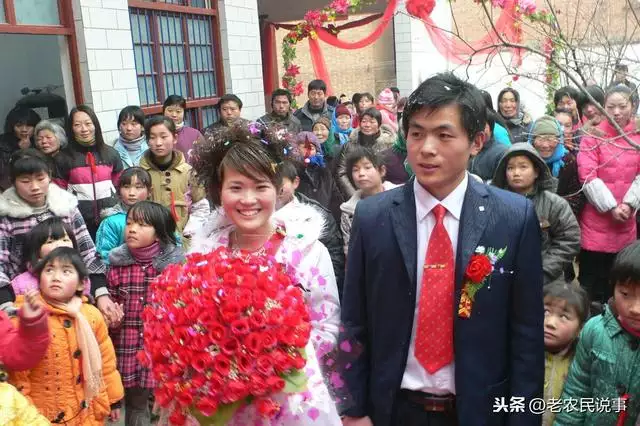 1年属羊的结婚忌什么属相，属羊的结婚防什么属相"