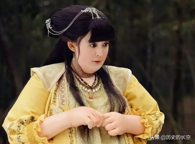 女大一真的克夫吗，女大一旺夫吗