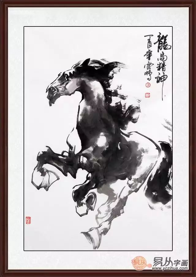 客厅挂骏马画风水好吗，客厅挂什么画比较吉祥