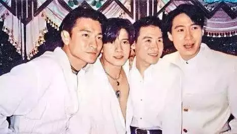 990属马的男人性格和爱情，1990属马三劫难"