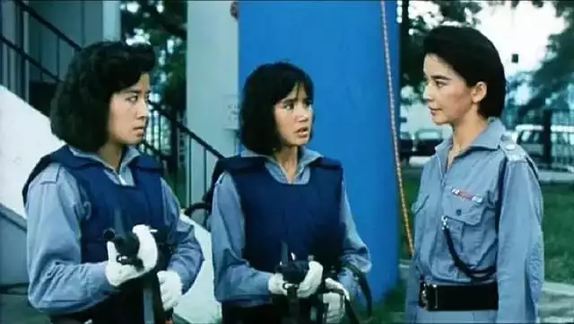 988女龙1990男马结婚，1990属马男和1988龙女"