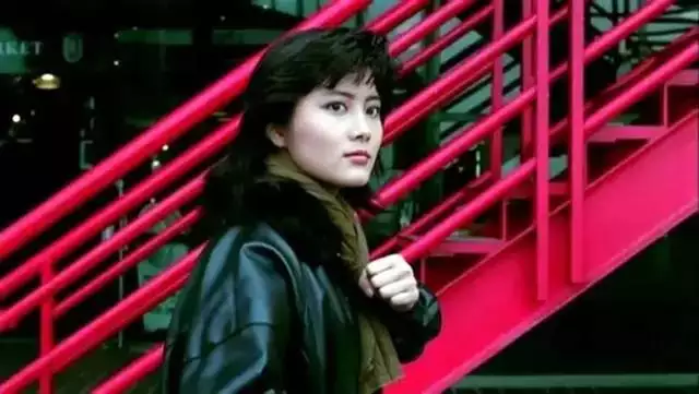 988女龙1990男马结婚，1990属马男和1988龙女"