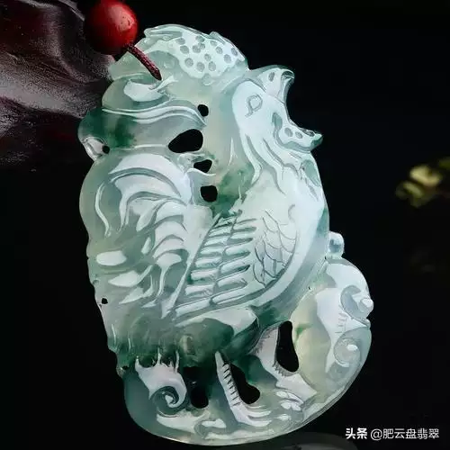 属蛇的戴玉好还是金，属牛的可以戴玉吗