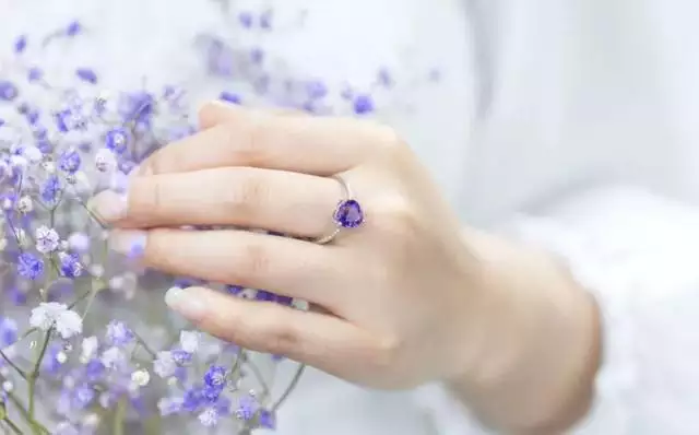 女人带紫水晶的好处，紫水晶适合什么生肖带