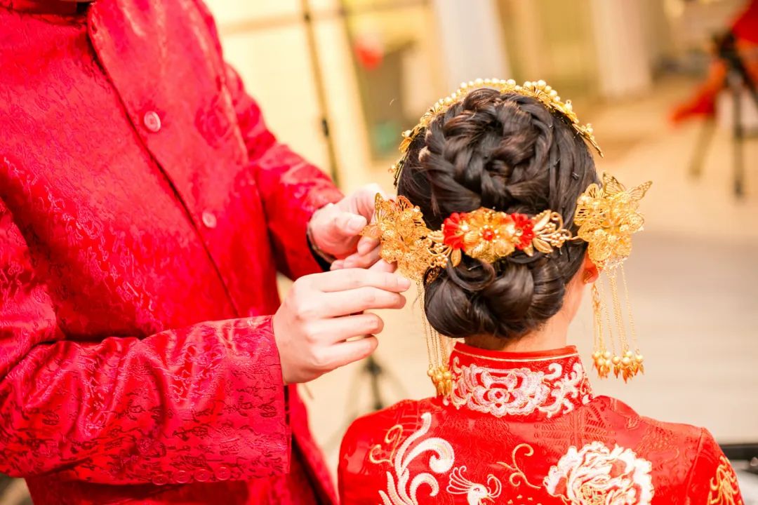 中式嫁娶古老习俗、上头之美好寓意