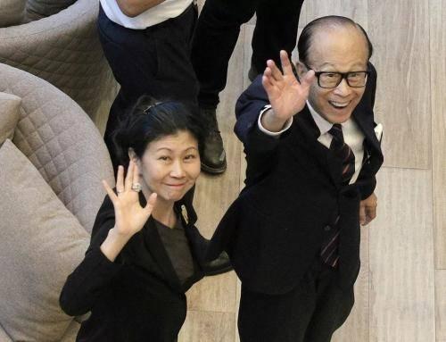 香港最大谜团，李嘉欣气死庄月明，李嘉诚还盖座风水楼来镇压？