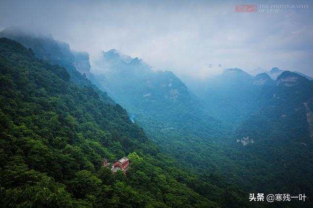 对于世间流传的看八字算命，武当山高人是这么说的