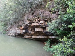 香炉山风水(案山最喜是三台)