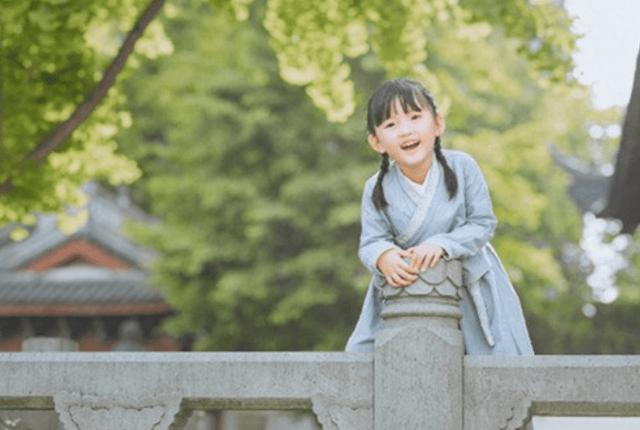 女孩名带锦字的名字_锦的名字大全寓意好的