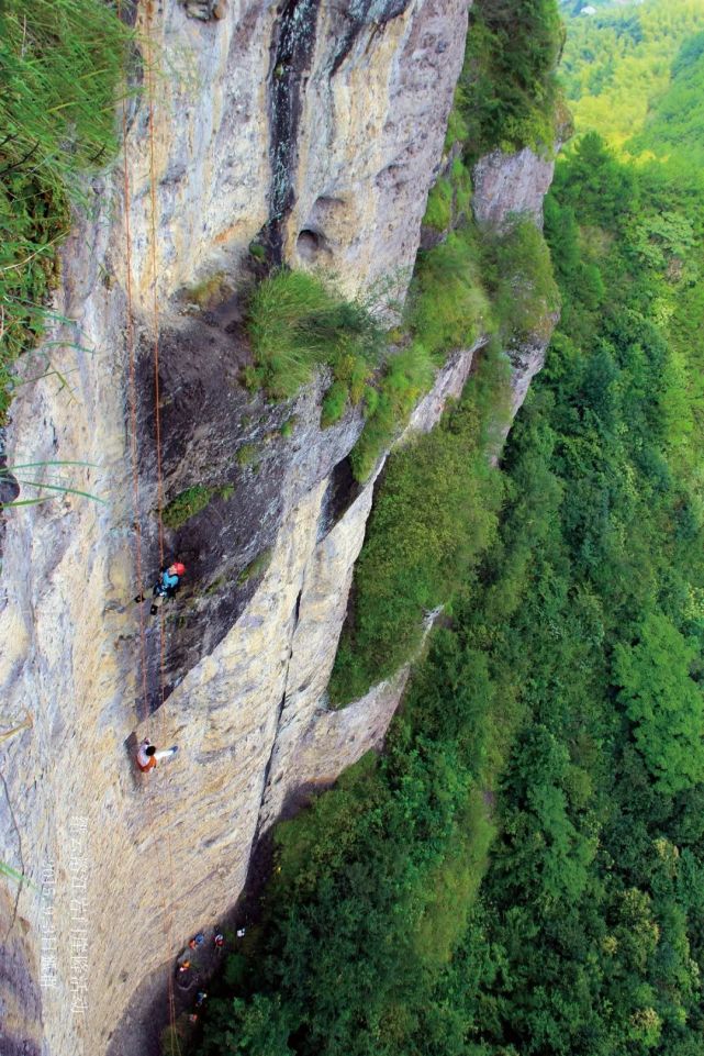 风水官山图片_中国风水最好的墓地