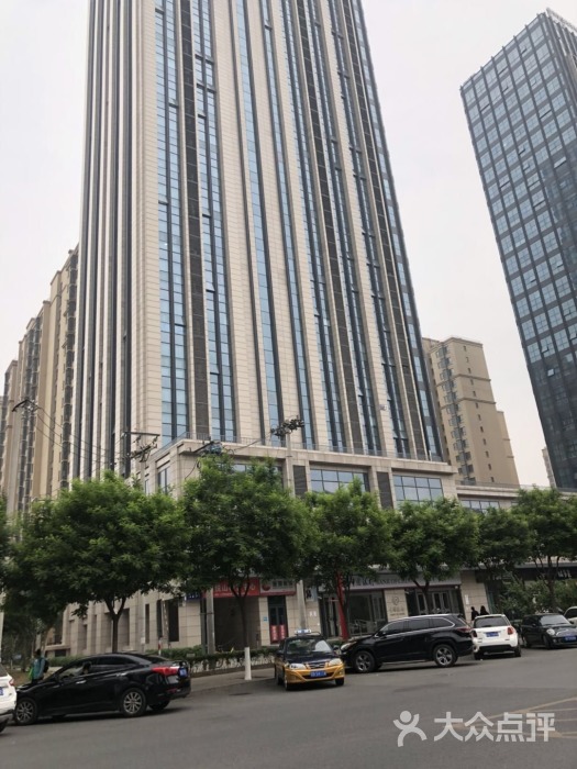 北京双子座价格，北京lg双子座大厦要出售