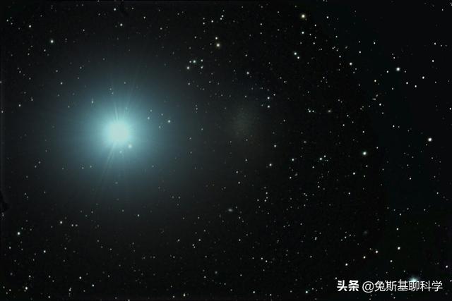 狮子座，春天星空中最美丽的星座，最亮的主恒星被称为帝王之星