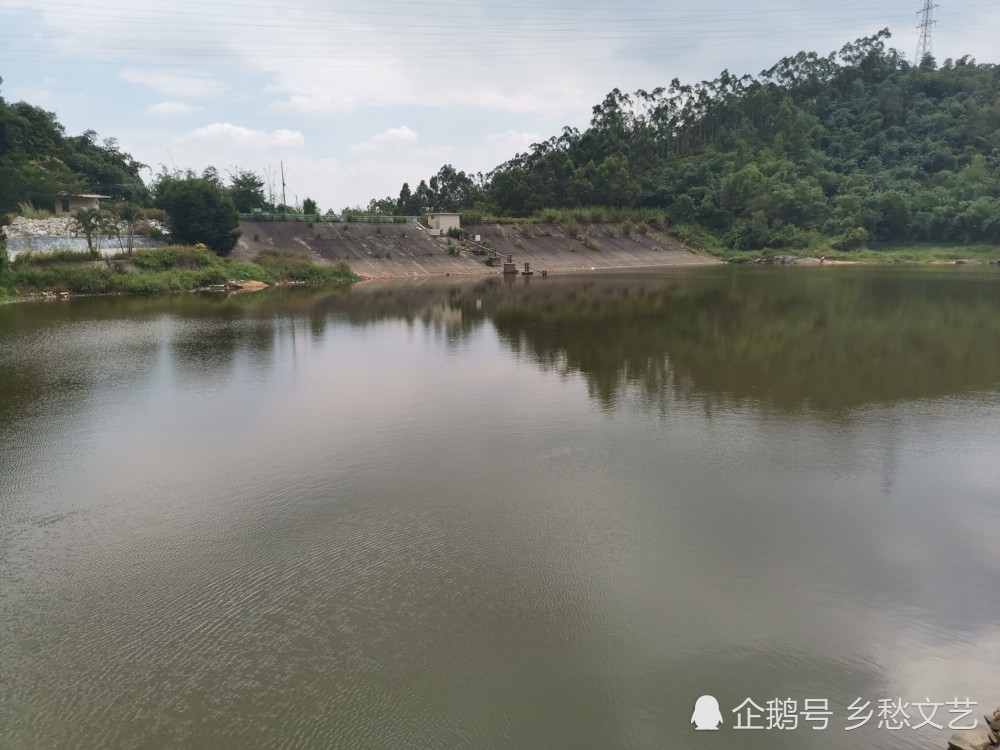 湖边住宅风水，住在湖边风水好吗