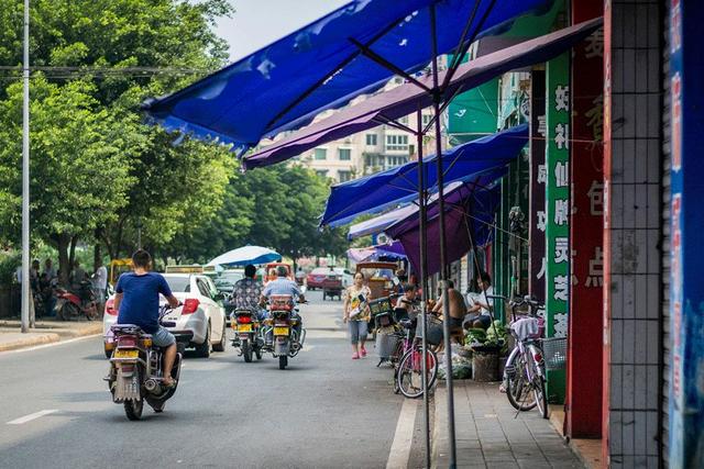 属鼠六月初六出生的人命运如何