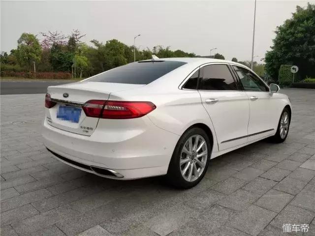 2016款福特金牛座2.7t