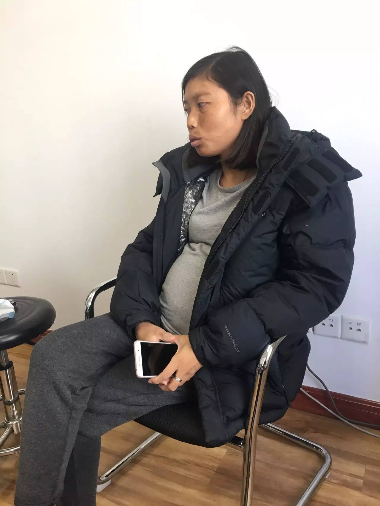 何越铭苏子若最终命运如何