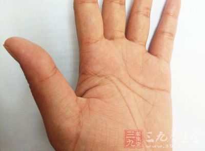 男人长了双女人的手命运如何