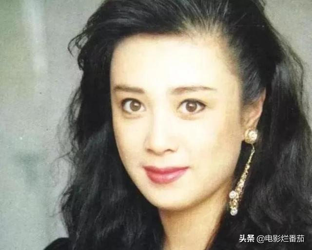 女命八字坐财透财二度婚