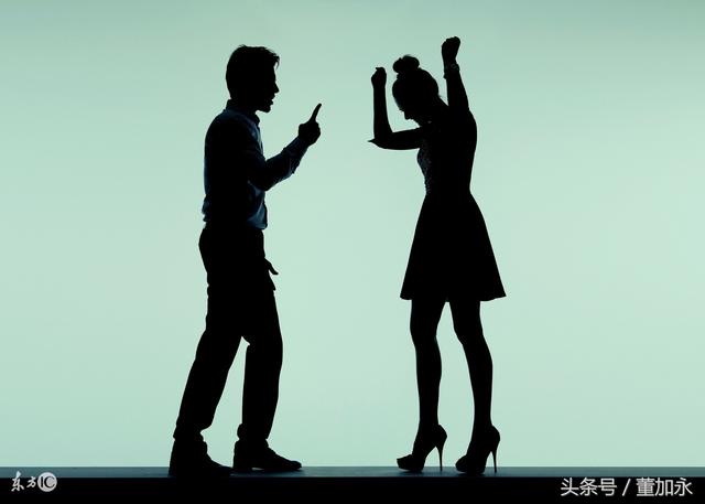 容易离婚的女命八字特点