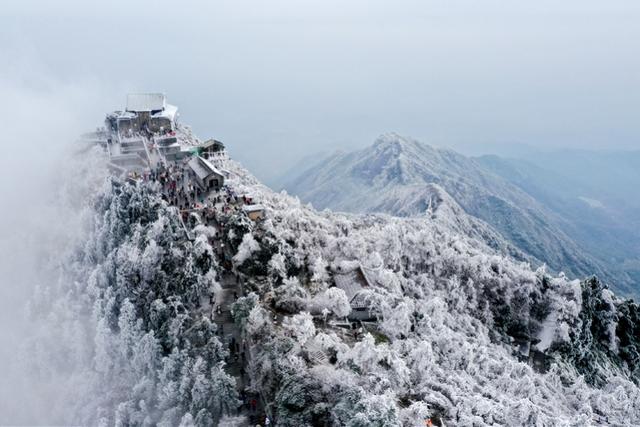 南岳衡山摆摊算命看风水